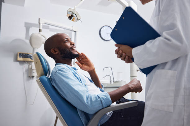 Best Urgent Tooth Repair  in Allouez, WI