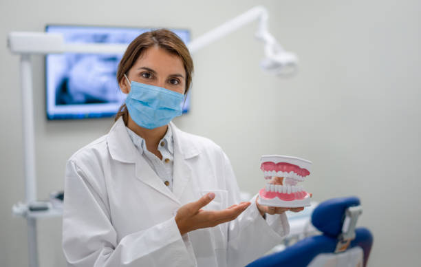 Best Knocked-Out Tooth Emergency  in Allouez, WI